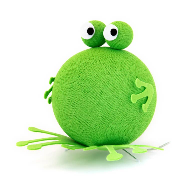 Lampe KOOBOZOO grenouille artisanale fabriquée en Italie pour la vente par KOOBOZOO