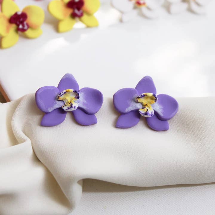 Studio Niani – wholesale Stud/post earrings – Orchid Earrings, Stud Earrings, Botanical Bridal Jewelry1