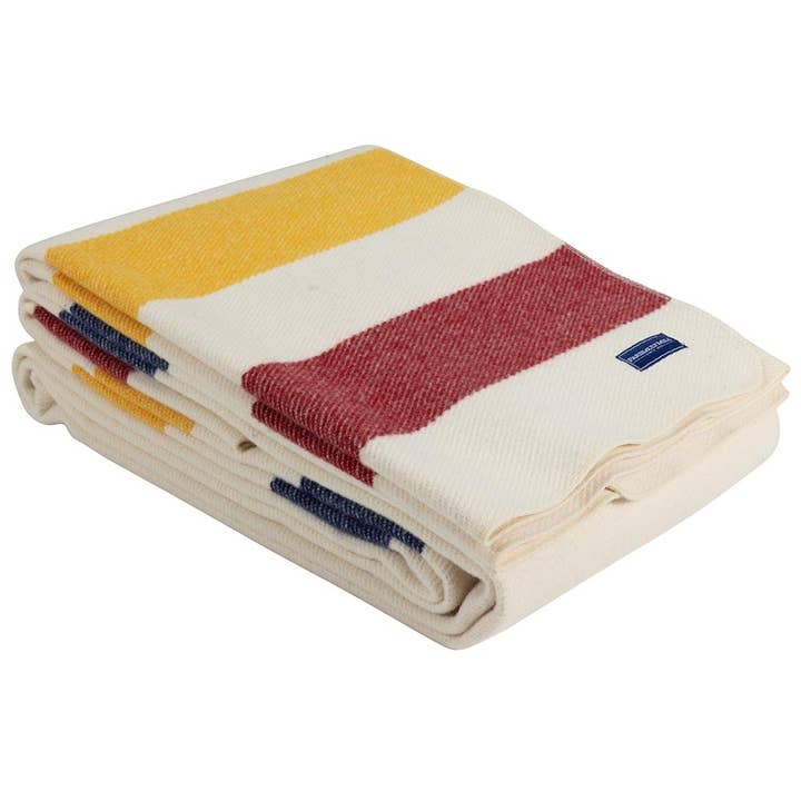 Faribault - Wholesale Bedding Blanket - Frontier Wool Blanket4