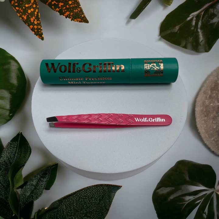 Wolf & Griffin - Wholesale Tweezers - Ultimate Precision Mini Slant Tweezer - Electric Pink