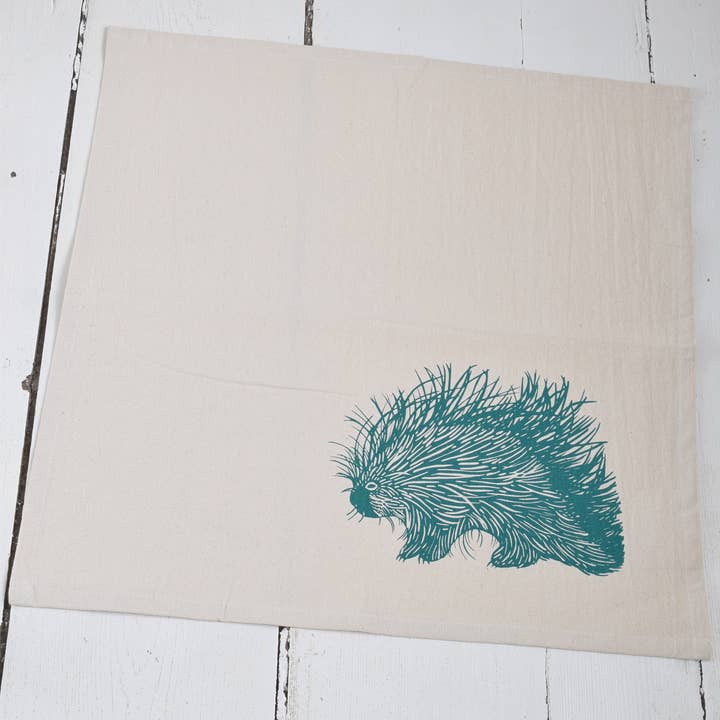 Hearth and Harrow - Vente Serviettes de table en tissu - Ensemble de 4 serviettes en coton biologique Woodland Porcupine vertes2
