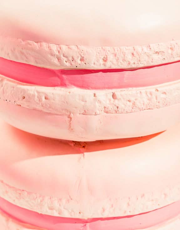 McGowan & Rutherford Ltd – Engroshandel Taburet – Pink Macaroon Stablebart Sidebord / Skammel1