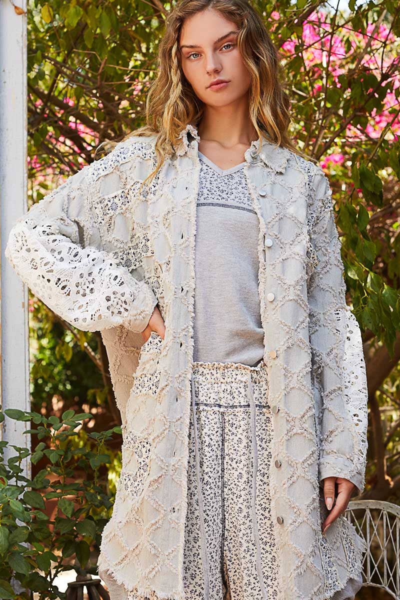 Wholesale Oversize balloon long sleeve crochet print patch shacket