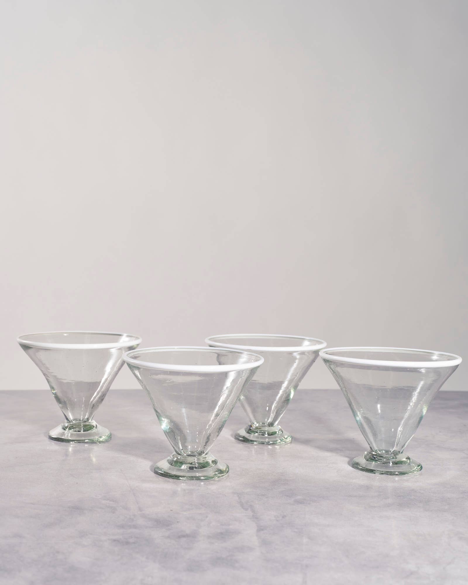 Sobremesa - Vente Verres à cocktail/alcool - Verre à Margarita à Bord Blanc | Soufflé à la Main | Verrerie Recyclée1