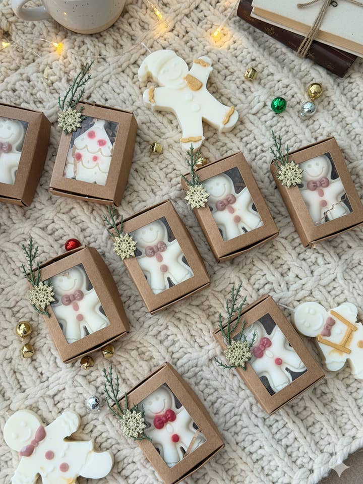 Mini Gingerbread Candle  for wholesale by Candleglambyperry