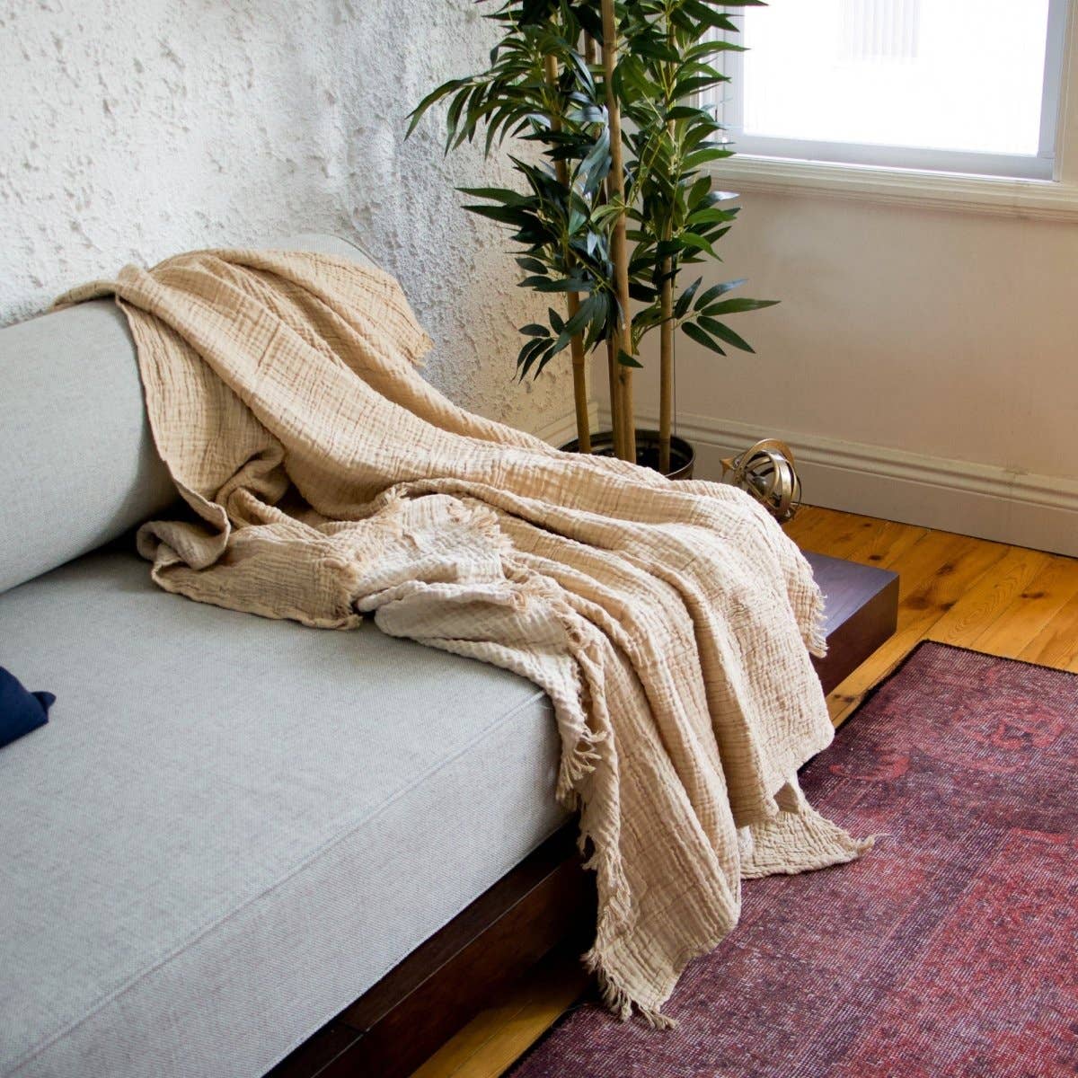 Primitive – wholesale Throw blanket – Carignan Reversible Gauze Muslin Throw Plaid Blanket W015