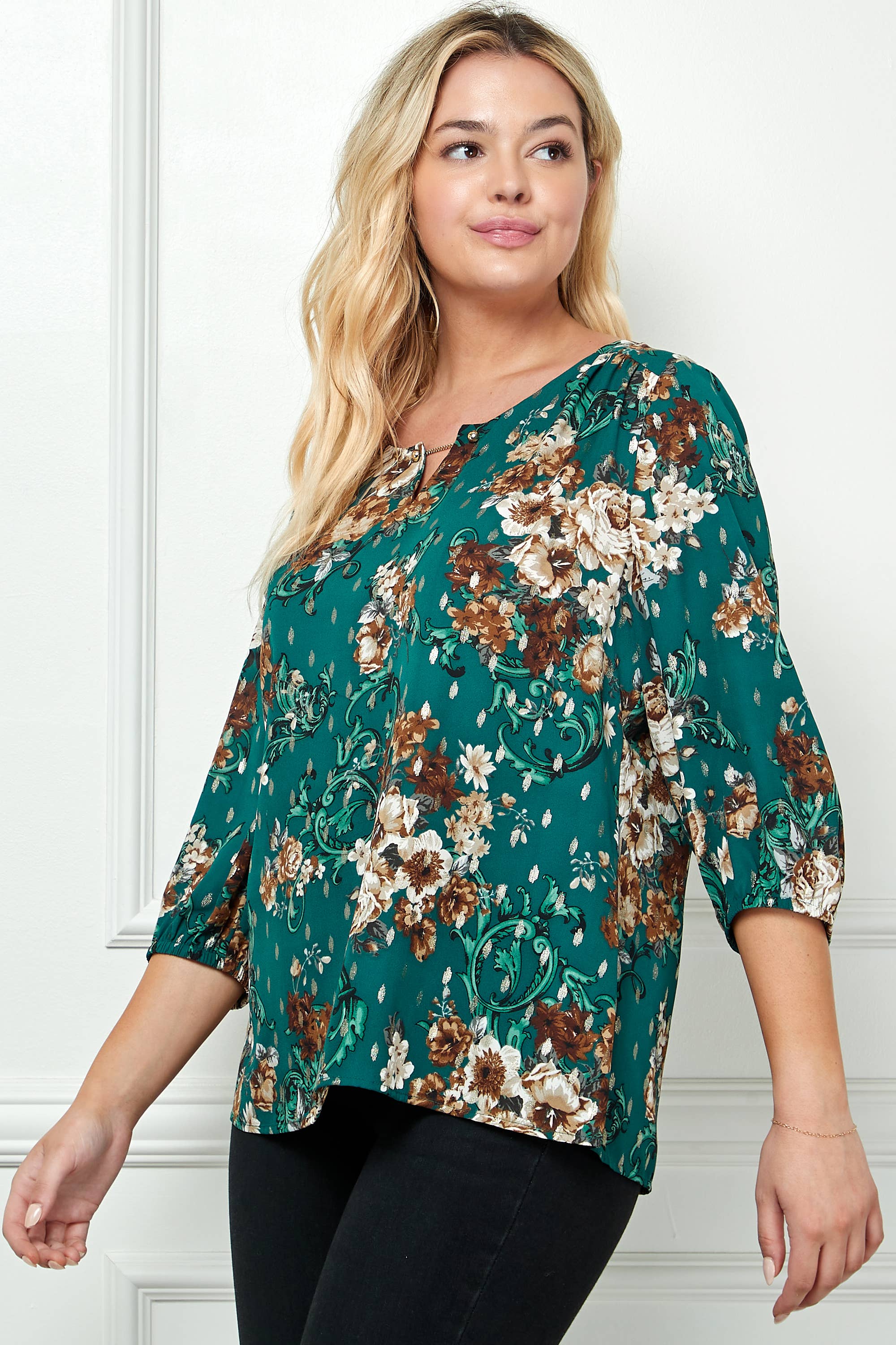 GREEN RPE PLUS STORLEK ELASTISK ÄRM TRIM HALS FRÄMRE BLUS G216777N38X för wholesale på Faire4