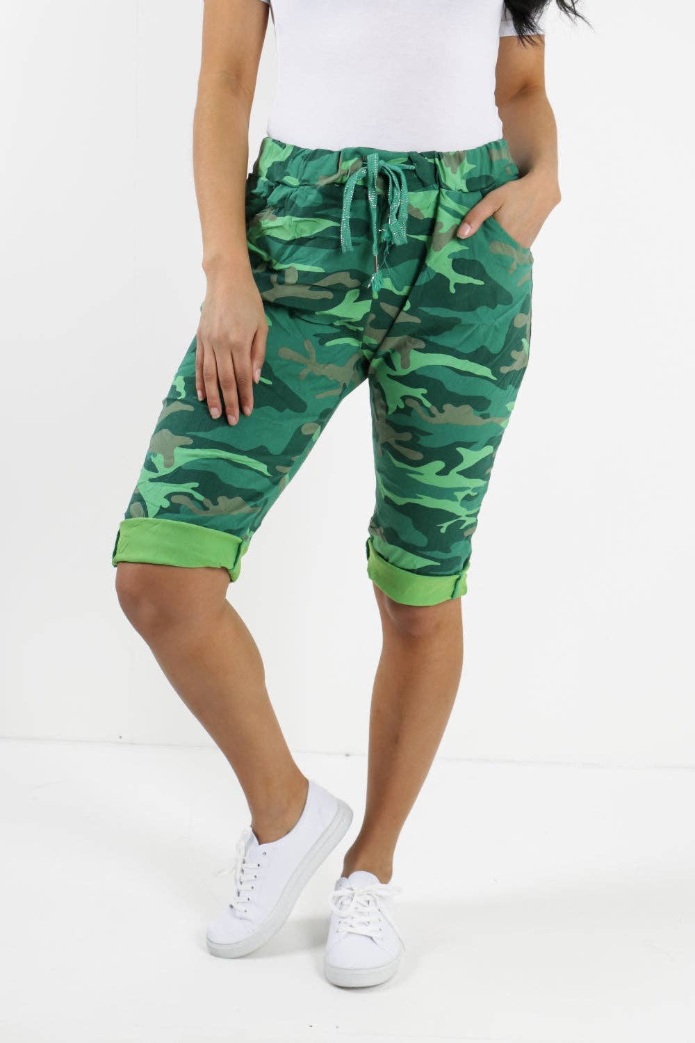 Miss Bold – wholesale Shorts – Women’s – Italian Camouflage Magic Chino Shorts33