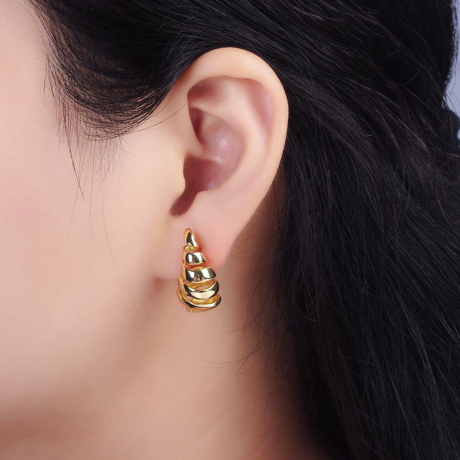 Aim Eternal – wholesale Hängande örhängen – 14K guldfyllda 20 mm flera öppna band Teardrop Stud örhängen | AE1831