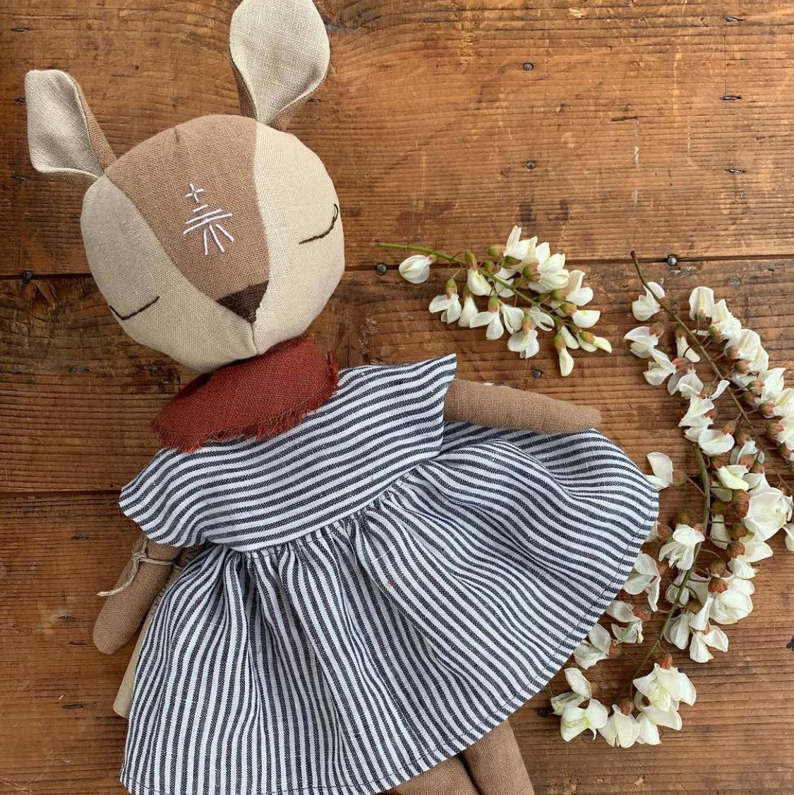 Black Creek Botanicals - Wholesale Doll - Kids - Fawn Spirit Guardian – Linen Doll – Heirloom Nursery Gift1