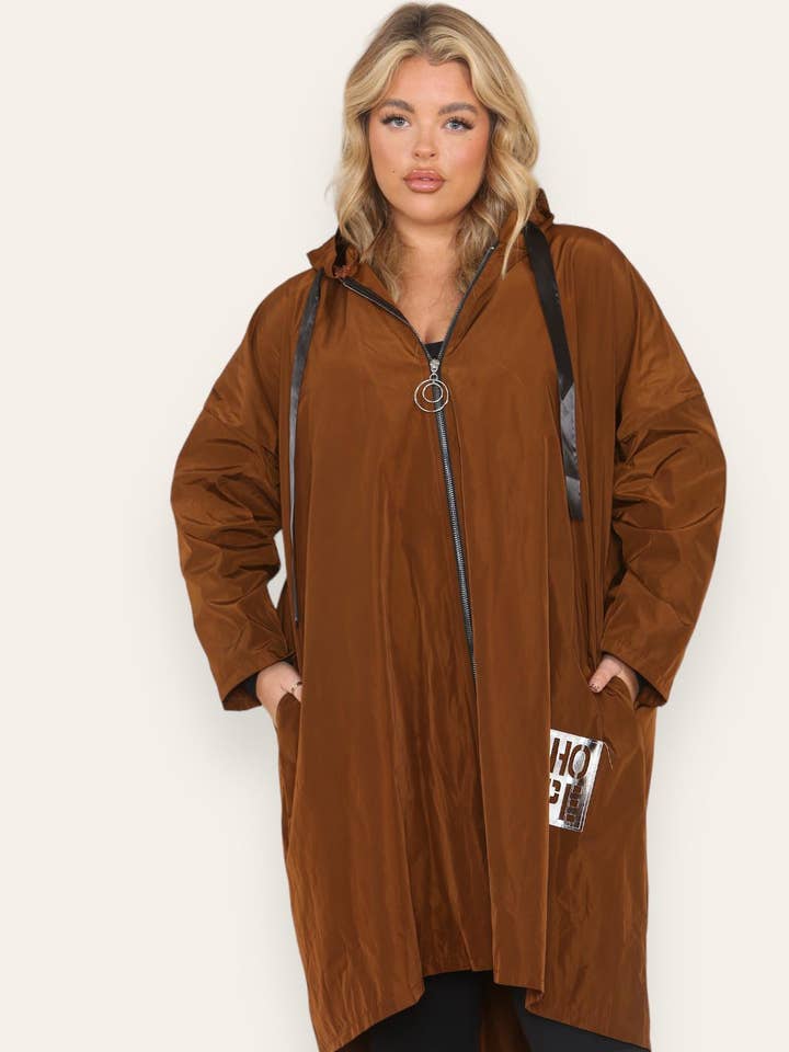 Miss Bold - Wholesale Raincoat - Women's - Oversized Hooded Rain Mac9