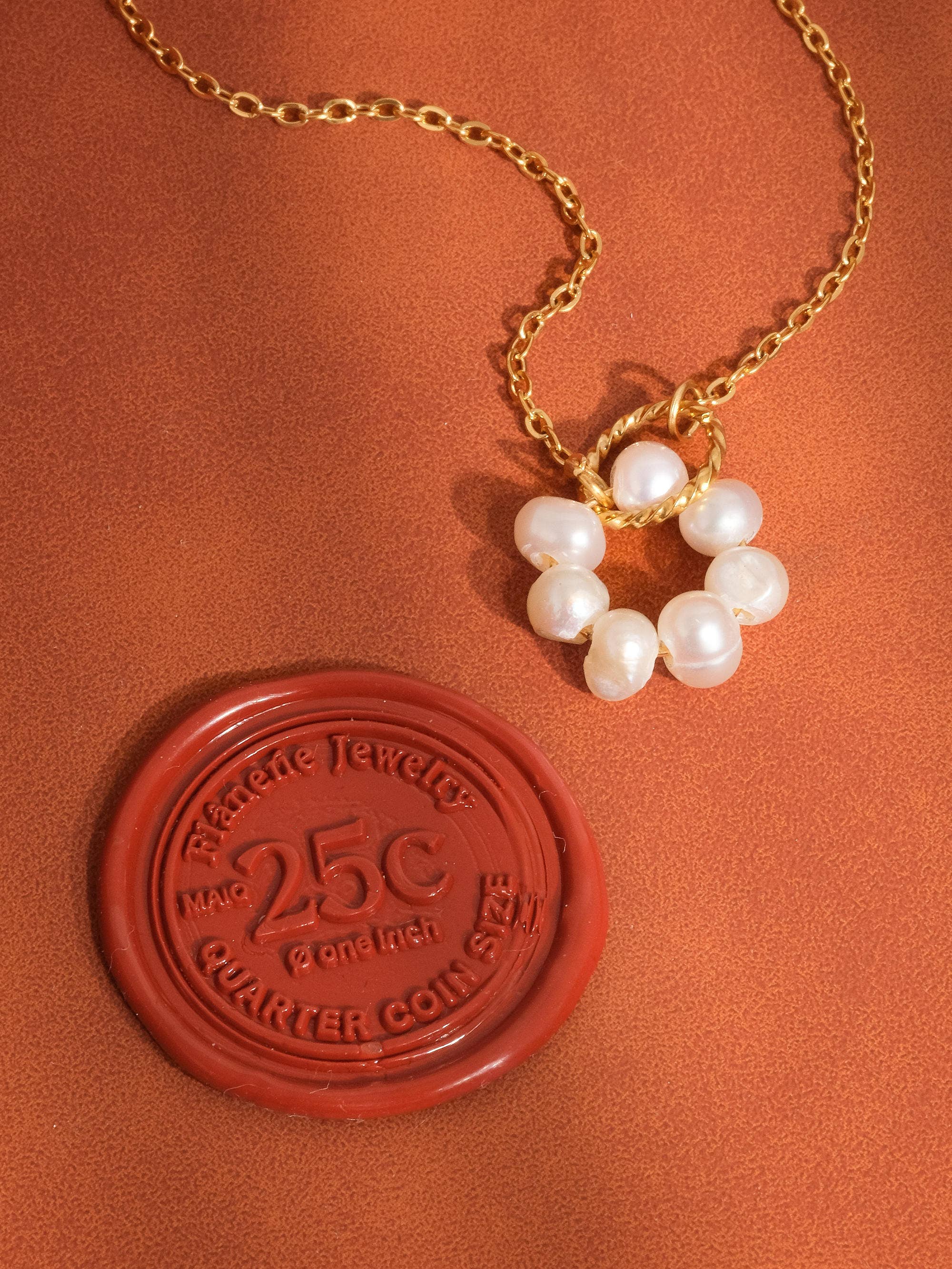 Oro Giallo Collana Bedelia in oro 18 carati con perle non ossidanti in vendita all'ingrosso su Faire3