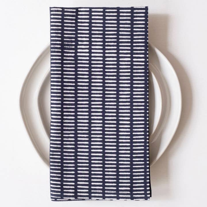 Serviettes imprimées marine Pontis - lot de 4 pour la vente par Graymarket Design