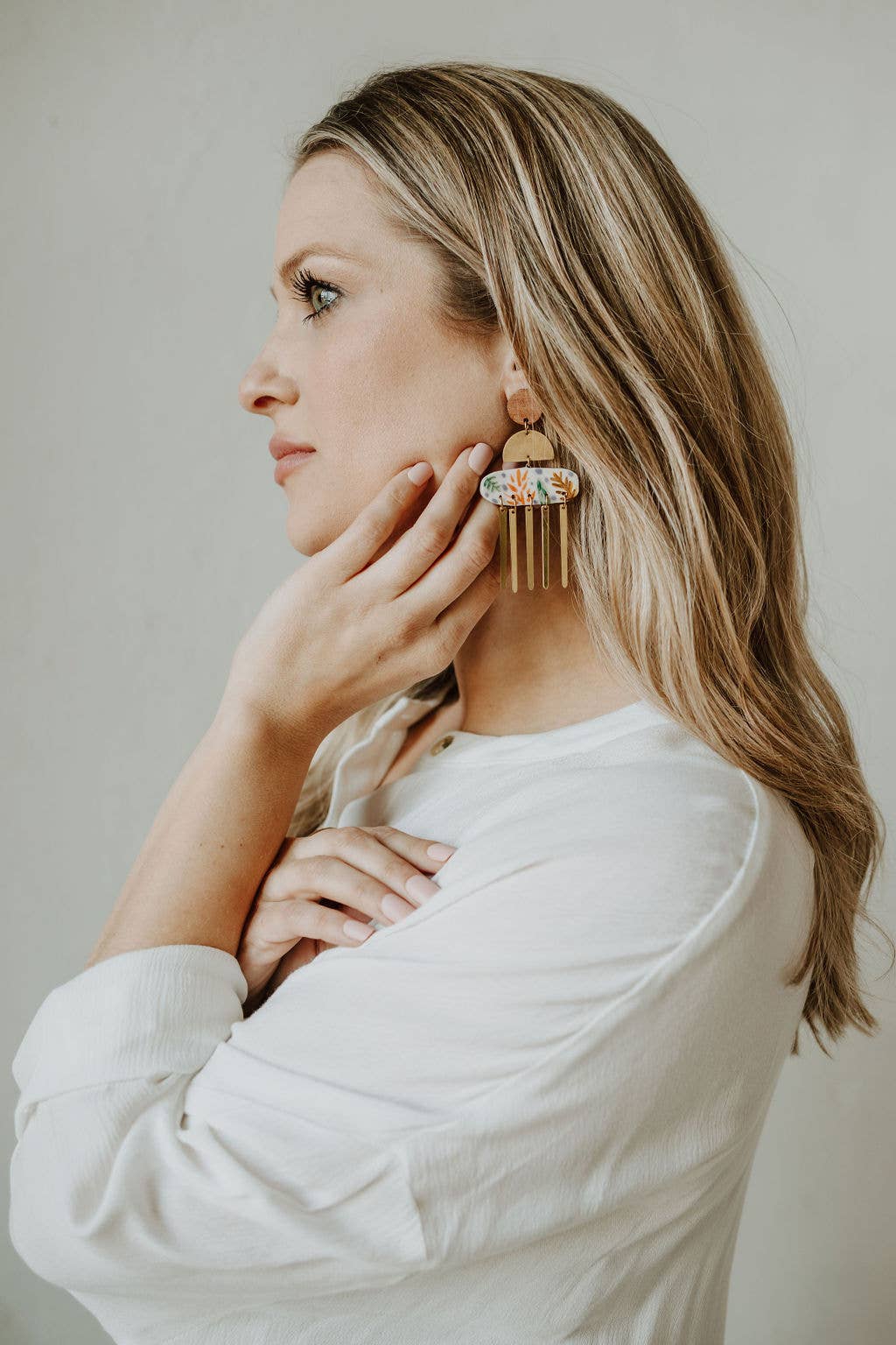 Crown & Heart - Vendita all'ingrosso Orecchini pendenti - Orecchini in legno+floreale tropicale+nappa4