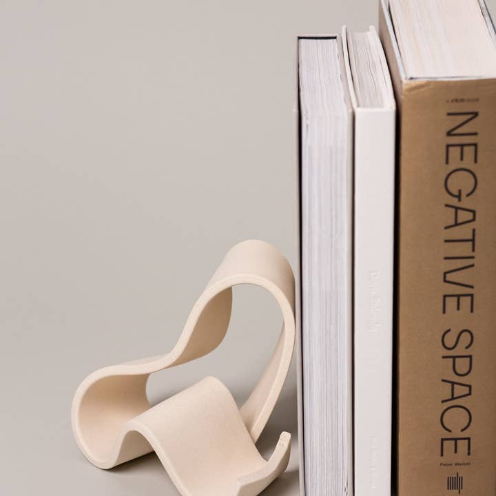 Virginia Sin - Wholesale Bookend - Fettu Bookends (1 Pair), Bone3