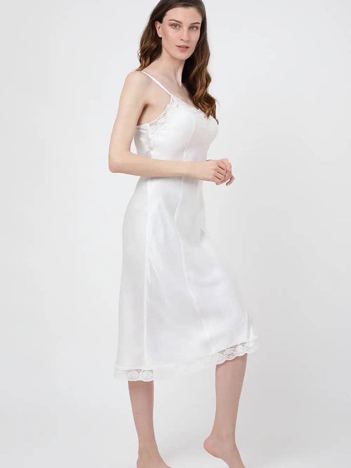 Blanc Chemises de nuit mi-longues blanches taille S à 3XL en vente sur Faire2