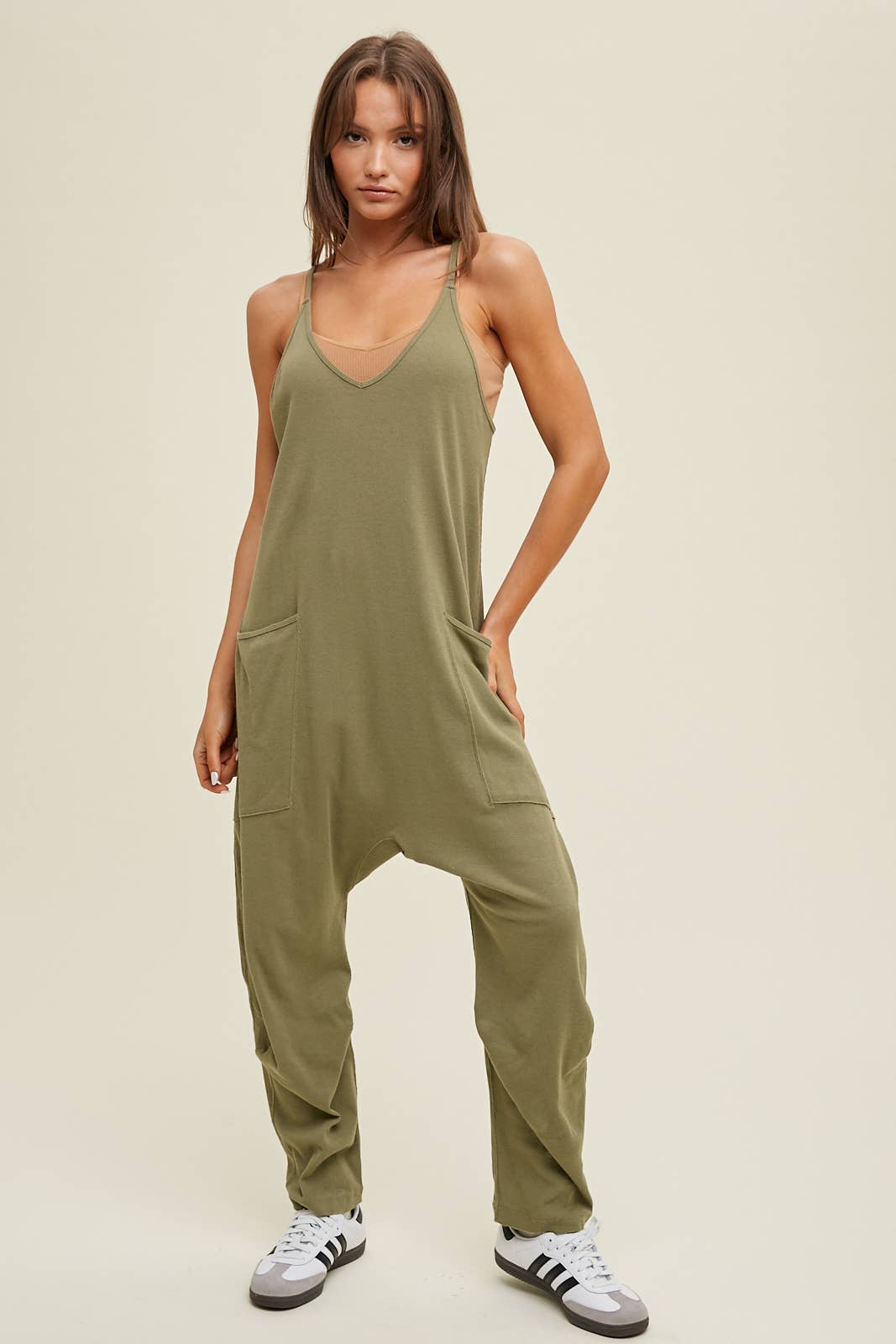 Wishlist Apparel – Engroshandel Jumpsuit - Dame – RIBSTRIKKET JUMPSUIT MED LOMMER/WL23-80020