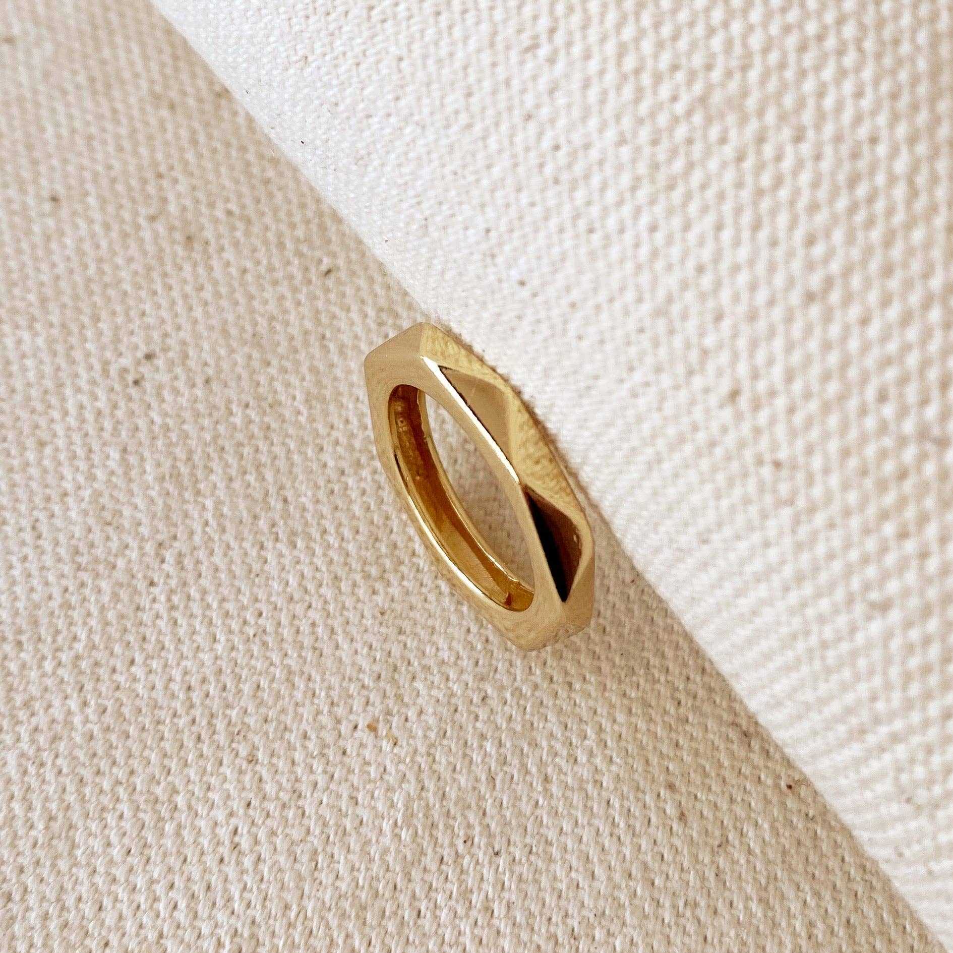 GoldFi – wholesale Band/stacked ring – 18k Gold Filled Faceted Band Ring1