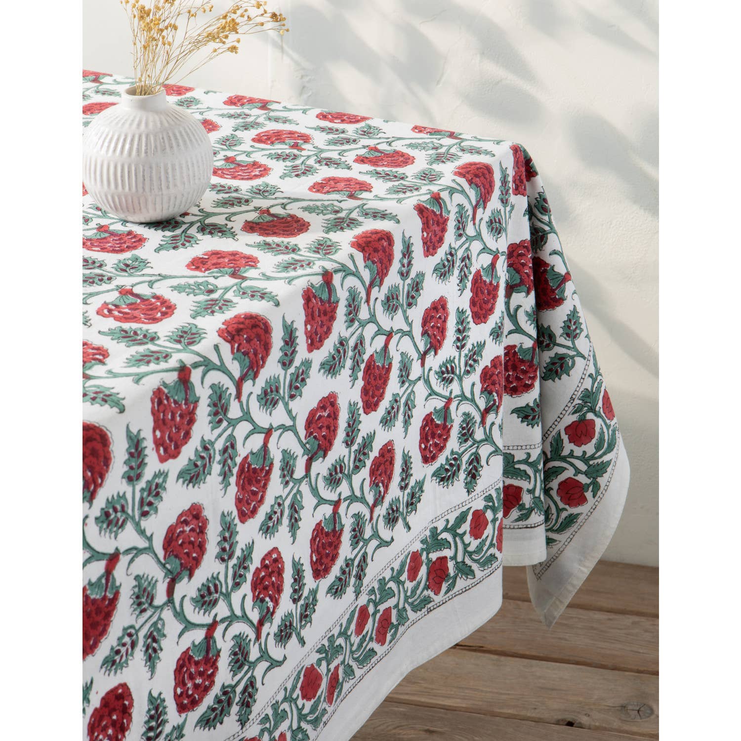 Danica Heirloom - Wholesale Tablecloth - Carnation Block Print Tablecloth 60 x 90 Inches2