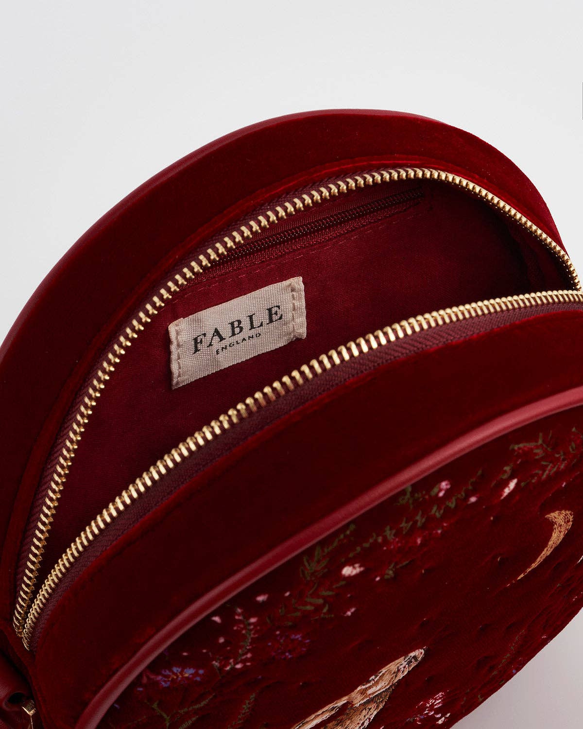 Fable England - Wholesale Crossbody Bag - Women's - EU ONLY Star Gazing Rabbit Red Embroidered Circle Bag6