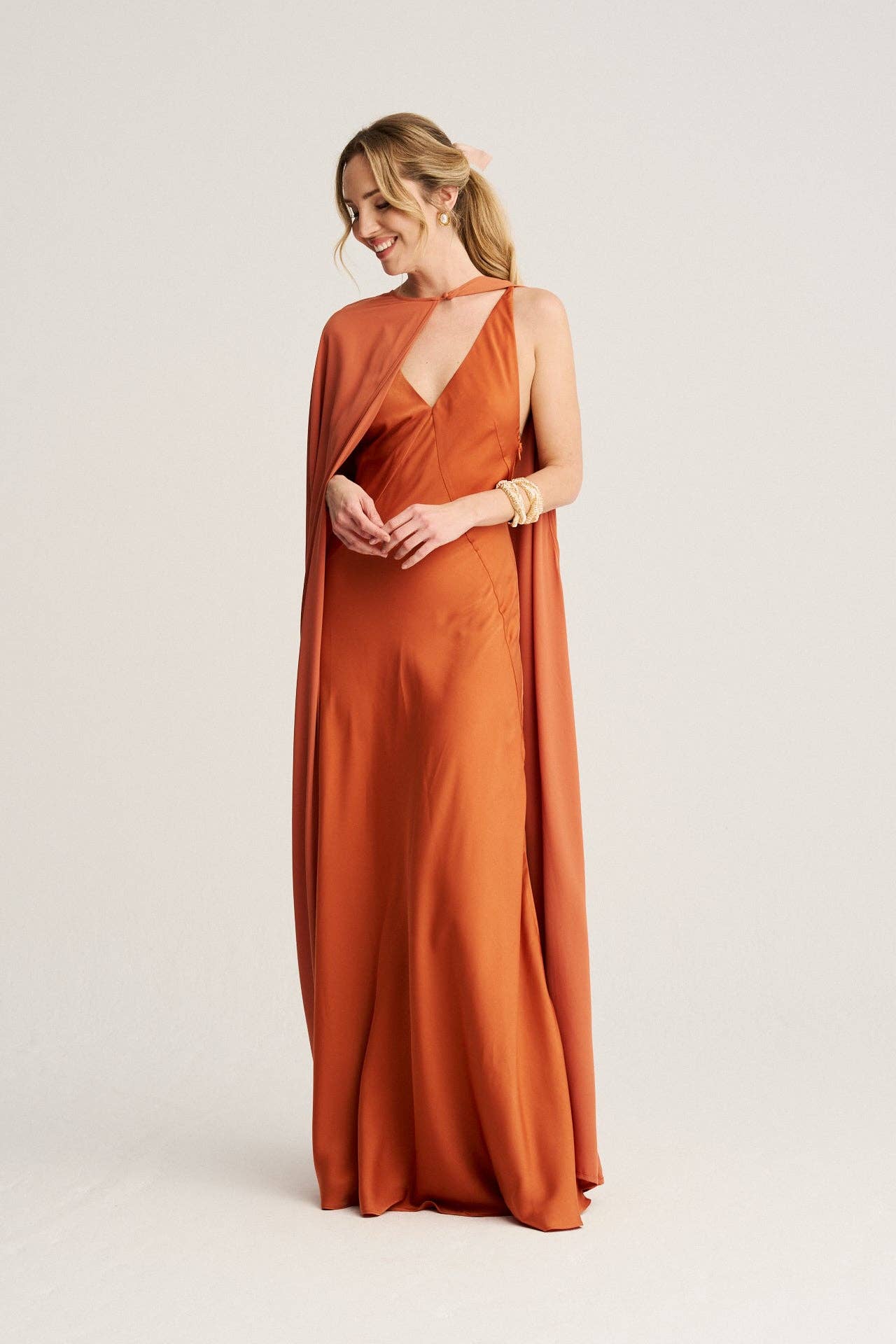 Bruna - Wholesale Cape - Women's - Gunilla Syrup Layer · Rêverie ·2