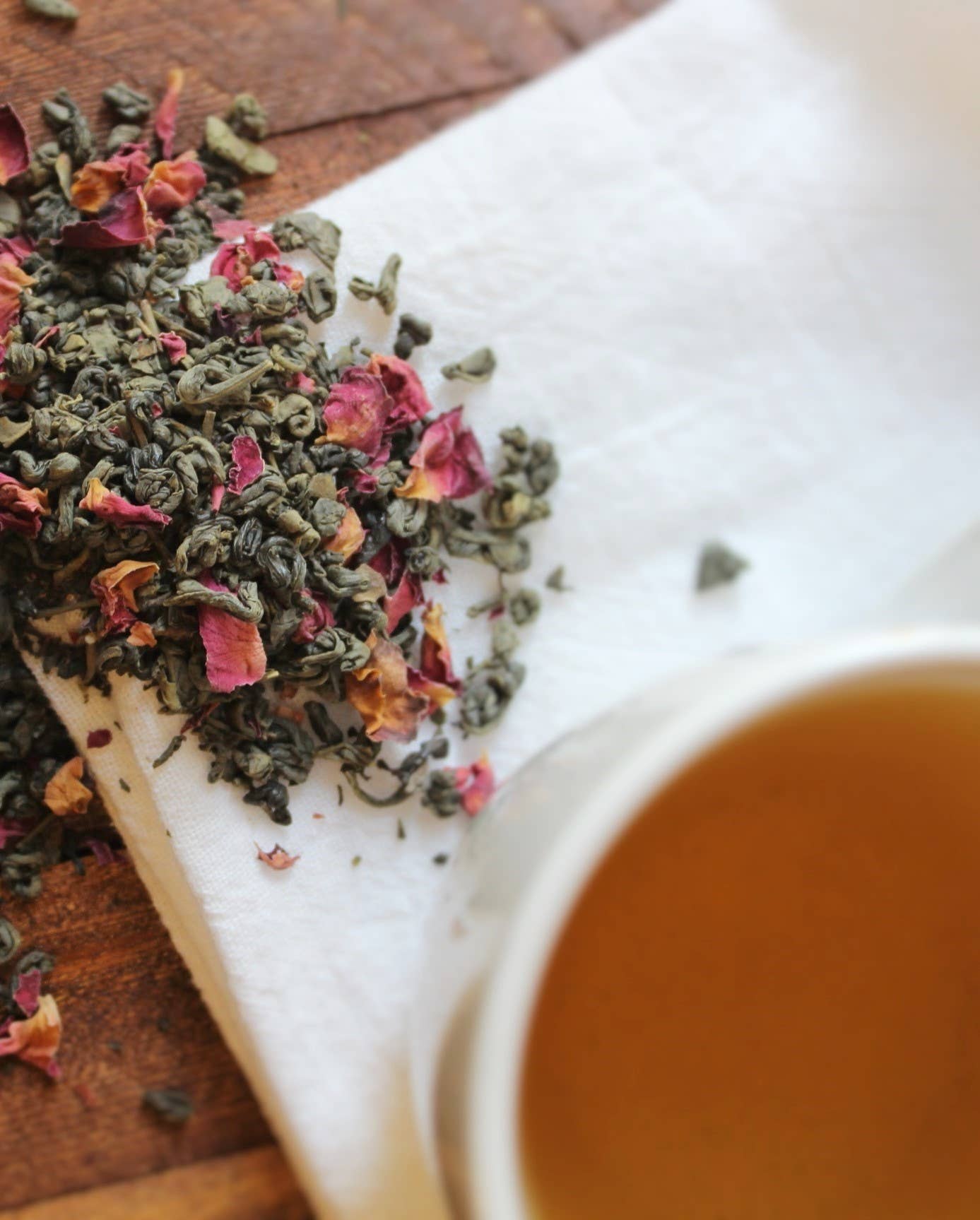 Leaf Logic - Wholesale Loose Tea - Gunpowder & Rose Loose Leaf Tea - Bulk or Refillable Jar4