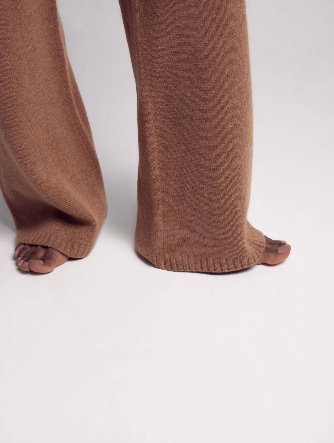 Leap Concept - Wholesale Pants - Women's - LUCA cashmere knitted wide pants5