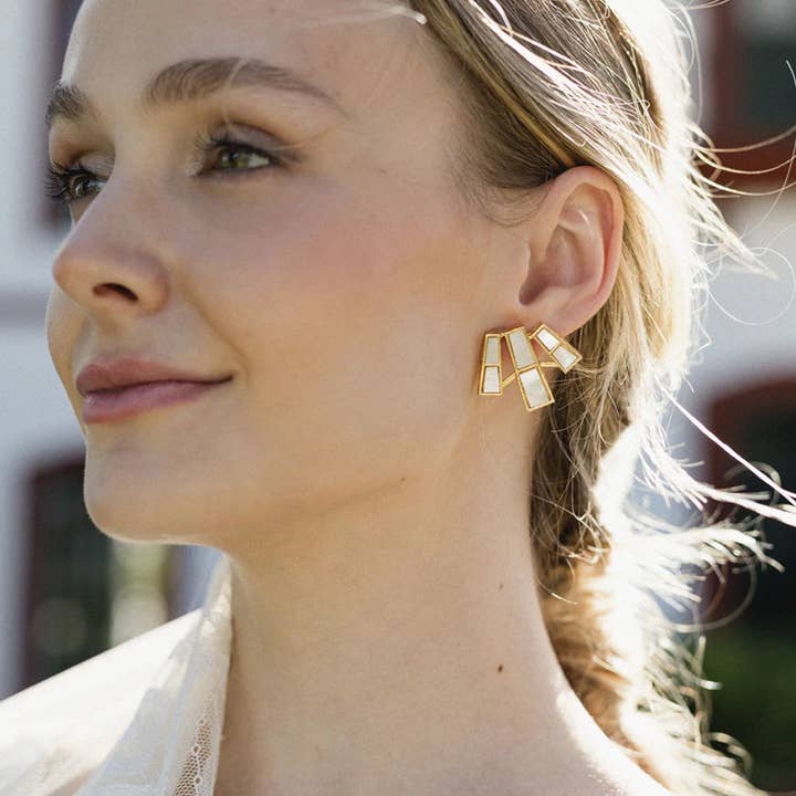 ACUS - Wholesale Dangle Earrings - Crown White Mother-of-Pearl Earrings1