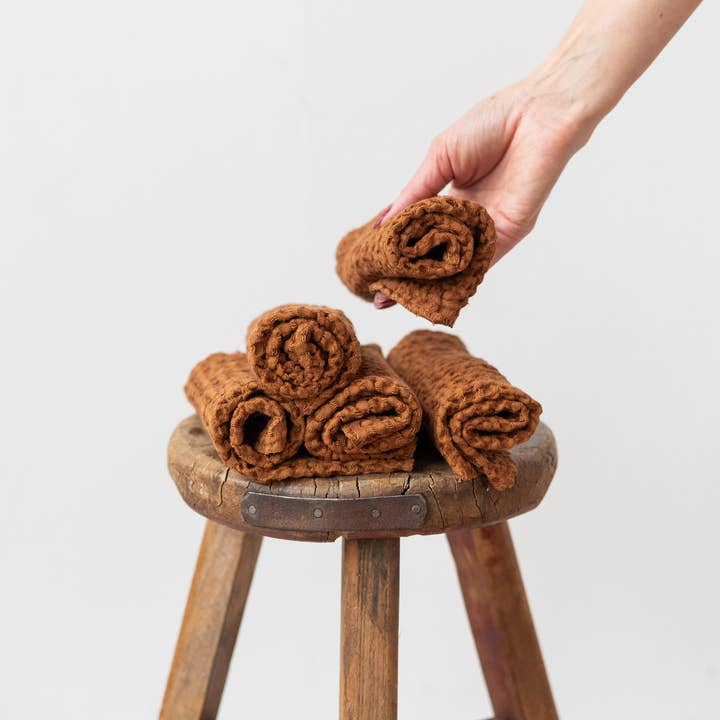 MagicLinen (We handle U.S. import procedures for you) - Wholesale Wash Cloth - Waffle linen Face Cloth set of 5 in Cinnamon | Zero waste2