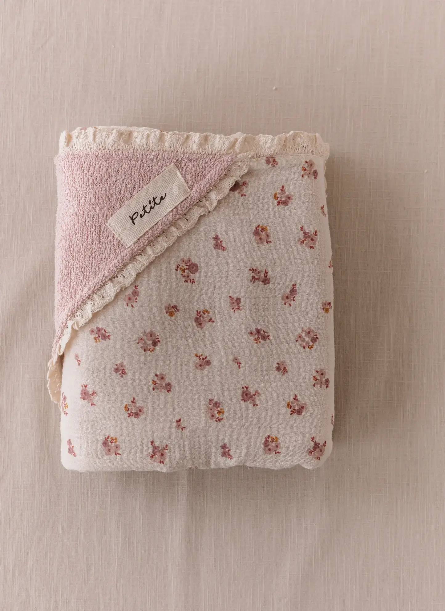 PETITE EvelinaApparel - Wholesale Robe - Kids - Baby Hooded towel / blush floral + lace2