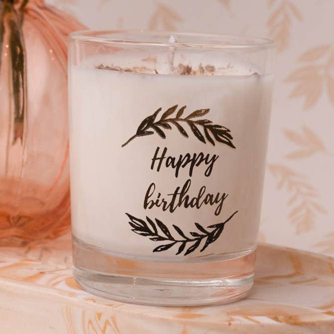 Vela votiva de cera de soja feliz aniversário por atacado de Izzy loops home fragrances