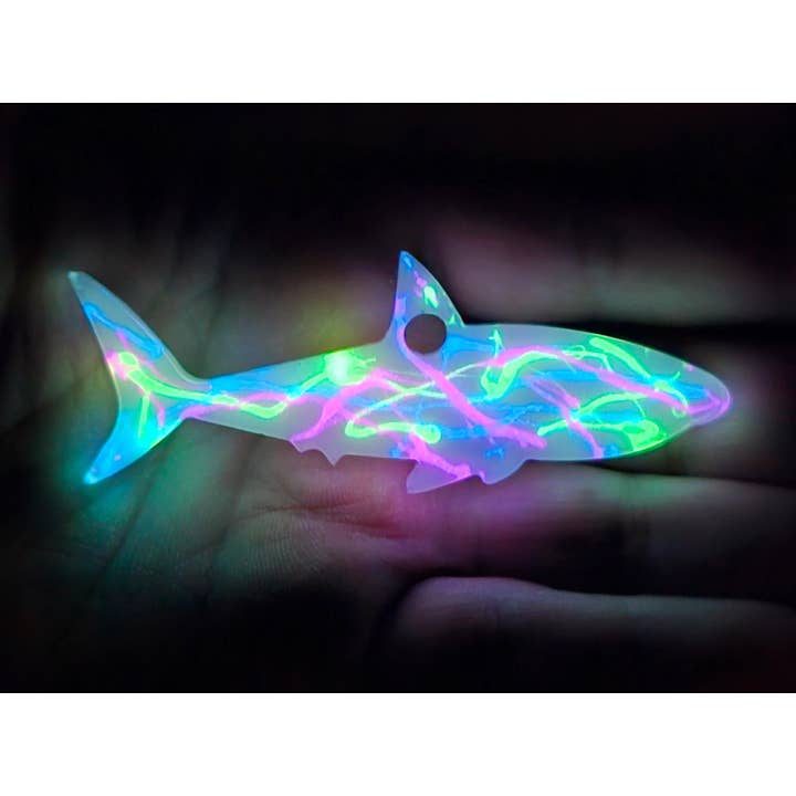 Shark Bitten – Engroshandel Nøglering - Unisex – Glow Splatter Shark nøglering