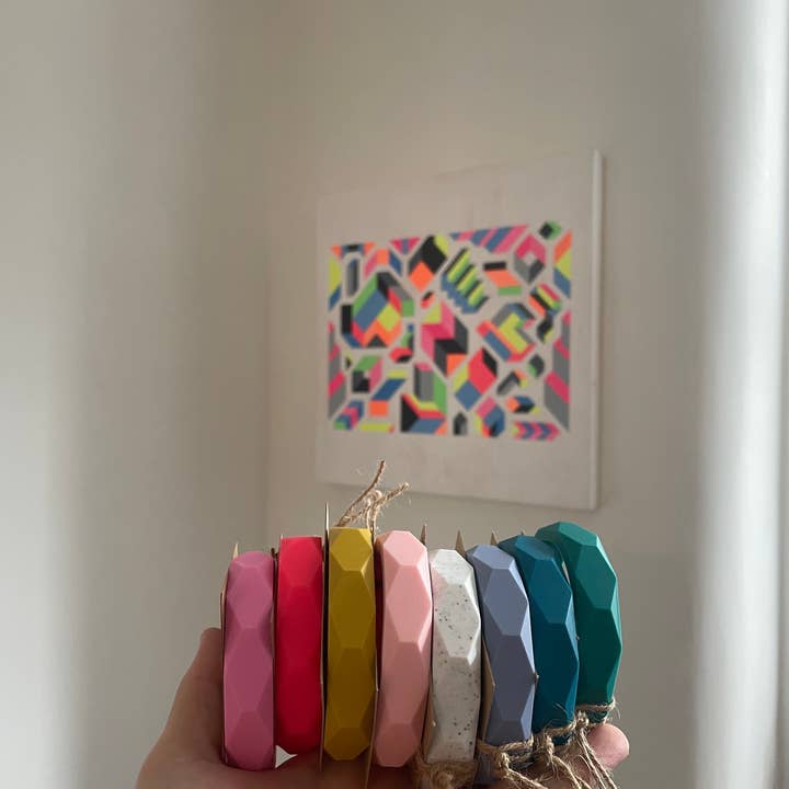 East London Baby Co - Vente Bracelet jonc - Bracelet de dentition géométrique en silicone pour mamans10