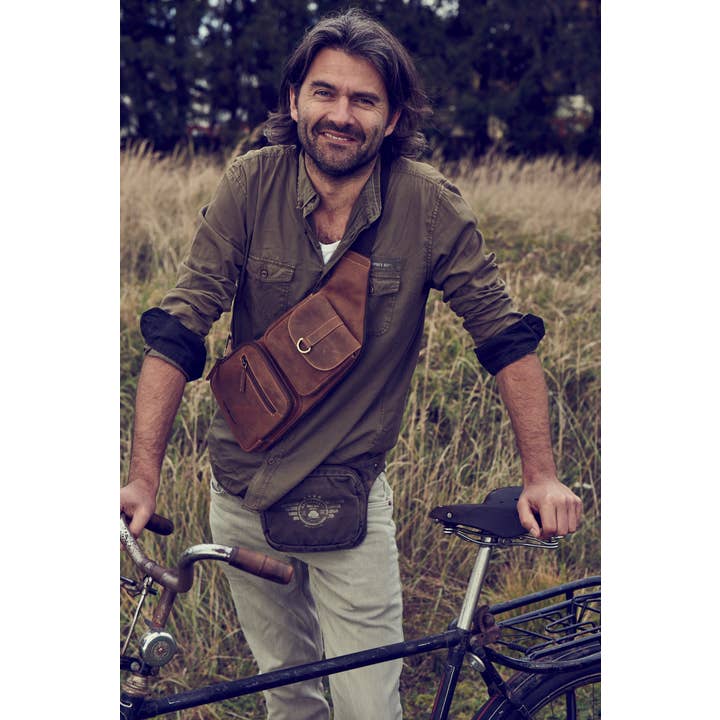 Vintage Body Crossover Bag-2 Leather for wholesale by Globe Trott-Air