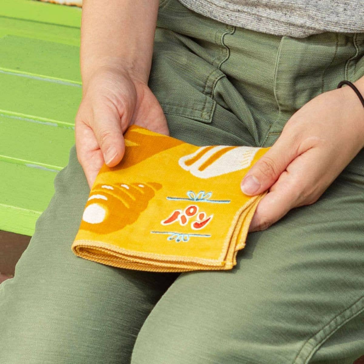 Notable Designs (UK) – wholesale Handkerchief – Unisex – Hightide New Retro Gauze Handkerchief7