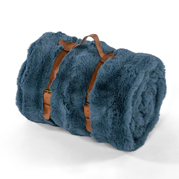 Tiseco - Wholesale Throw Blanket - Throw BUBBLE - Faux rabbit fur - 130x180 cm4