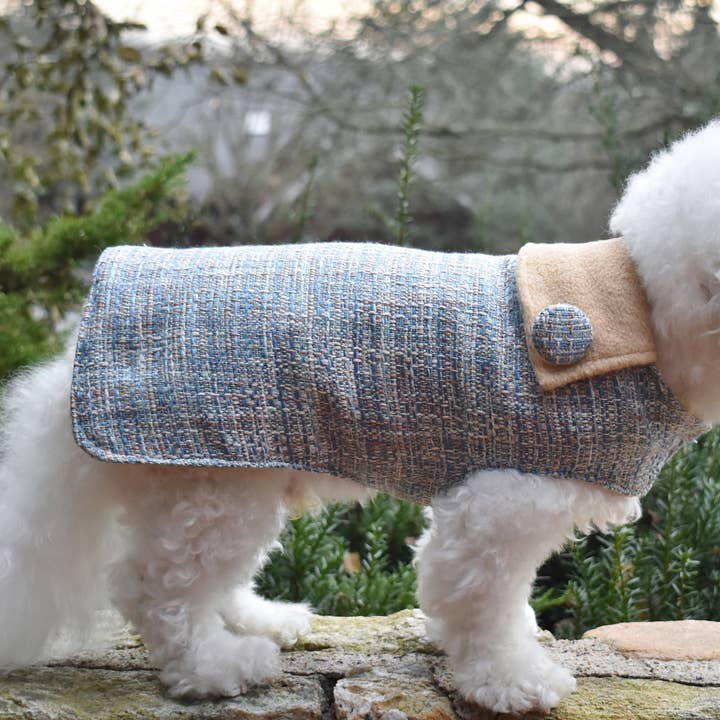Manteau chaud texturé bleu pour chien - Fabriqué aux États-Unis pour la vente par Sassy Dog Fashions