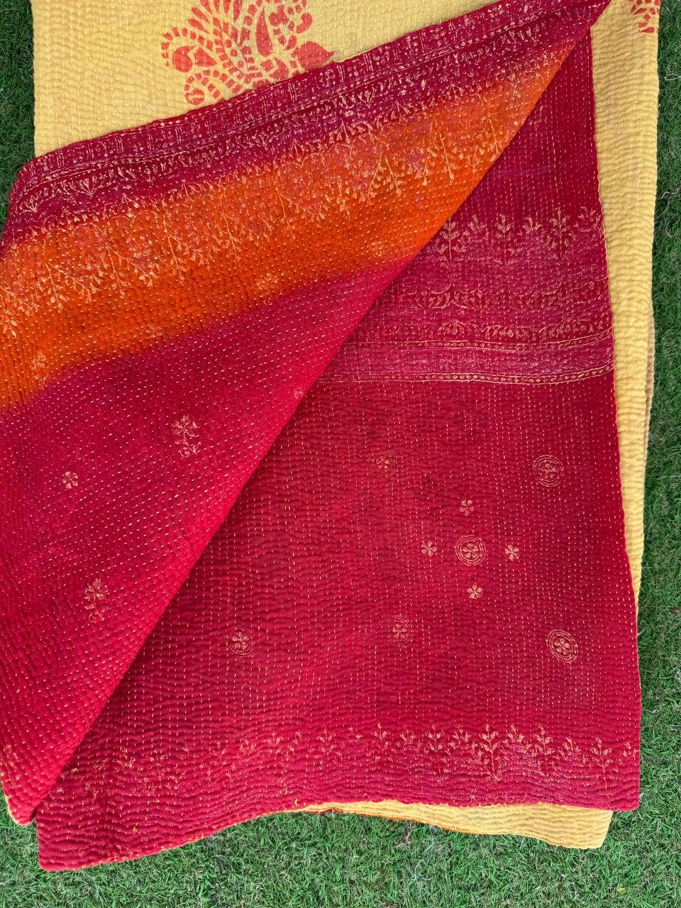 bhavnas boutique - Wholesale Quilt - Old Antique Kantha Quilts Bedspreads Vintage Cotton Coverlet5