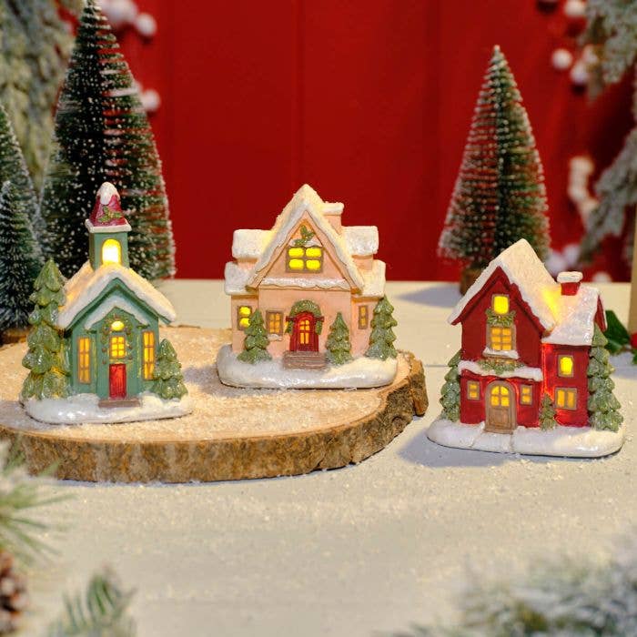 Langs - Venta al por mayor Decoración navideña - Casa de Resina con Luces LED de Navidad, 3 Surtidos0