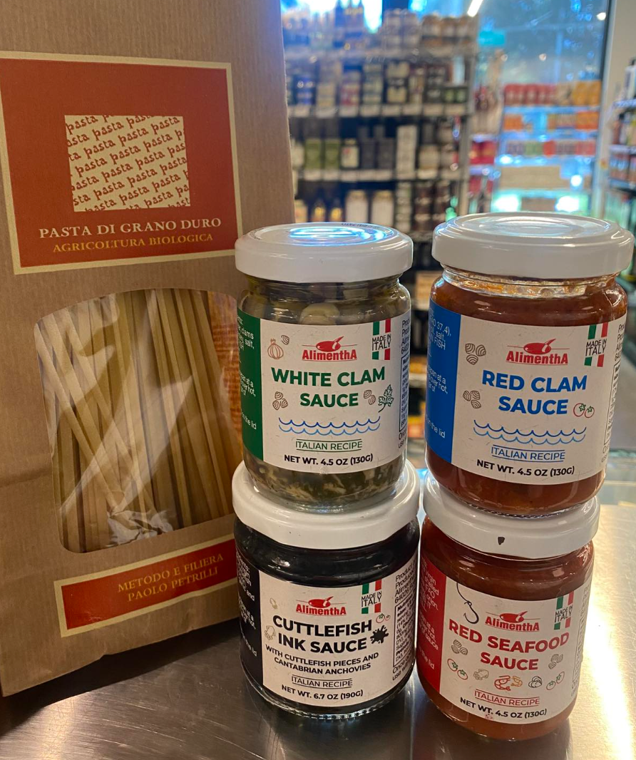 Gourmet Food Solutions, Inc. - Wholesale Sauce - Italian Clam Tomato Sauce | Alimentha, 4.5oz glass2