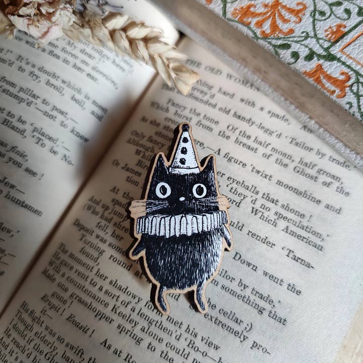 Jon Turner Illustration - Wholesale Lapel Pin/Button - Simon the Clown Cat Wooden Pin Badge