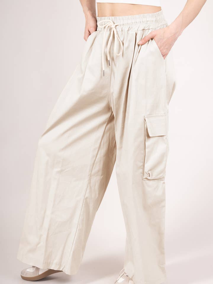 L'Emotion - Wholesale Pants - Women's - Wide Cargo Pants with Elastic Waist Drawstring6