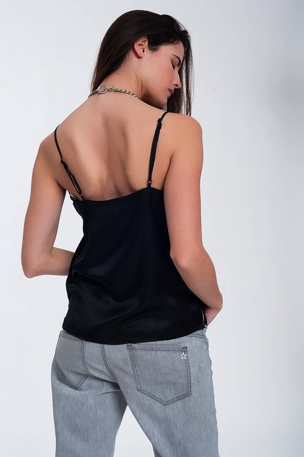Noir Top débardeur satiné noir avec insert en dentelle en vente sur Faire2