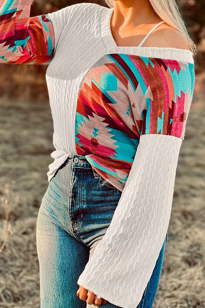 UNISHE – wholesale Knit top – Women's – Aztec Splicing Long Sleeves V Neck Western Knitting Top ZK10831