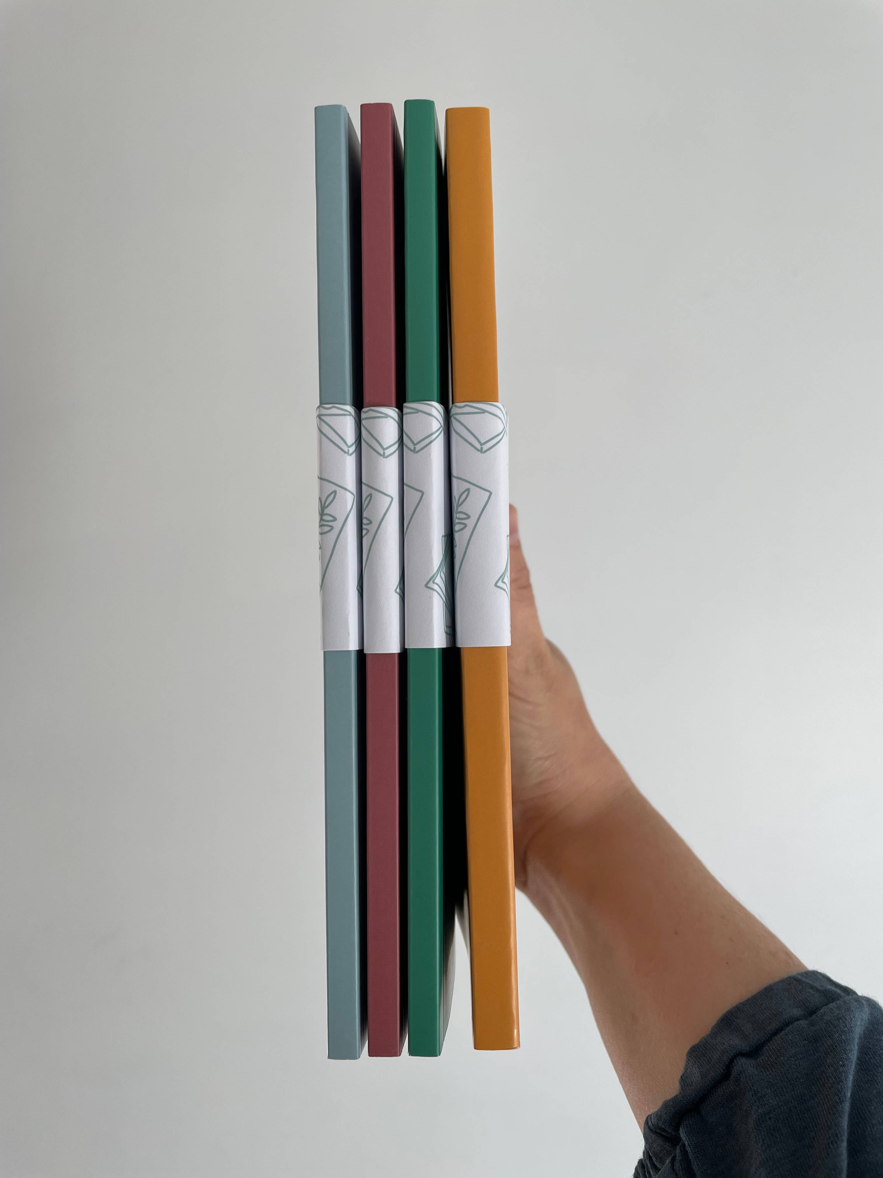 And Hope Designs - Cards, Stickers & Stationery - Wholesale Journal/Diary - Reading Journal, A5 Book Tracker, Literary Planner, Gift12