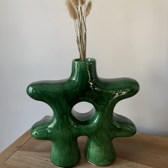 High crafty – wholesale Vas – Handgjord grön keramisk vas i människogestalt – Artistisk modern D2