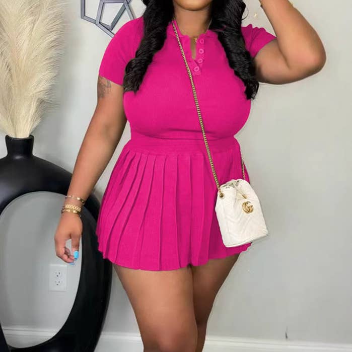 Polo de camisola curta de camisola maciça com conjunto de saia de ténis plissada e outras tendências em Compre elasticos para tenis B2B. Devoluções gratuitas e condições de pagamento a 60 dias na Faire na Faire.