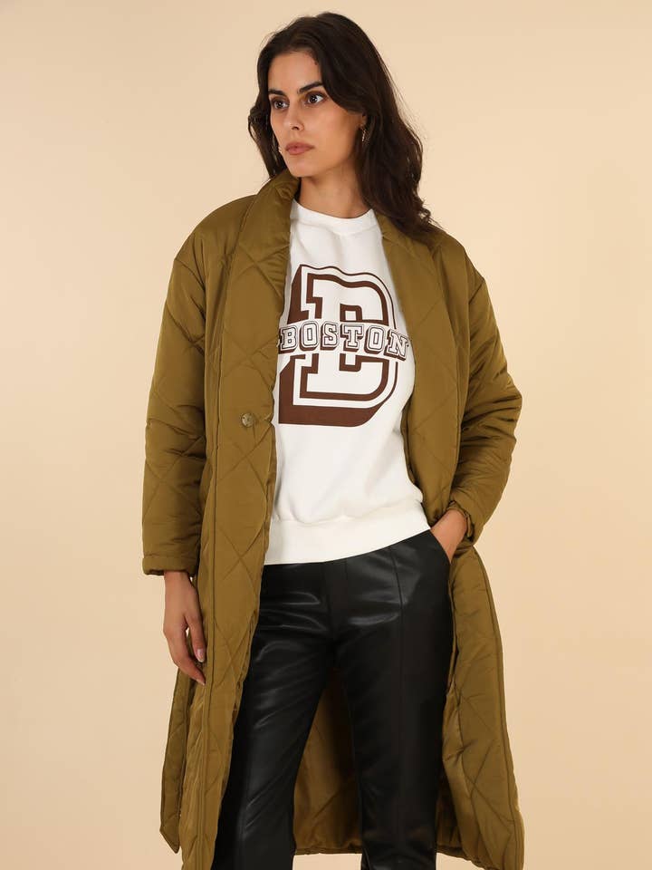 5130 Lang dynejakke med bælte for engroshandel hos Daphnea