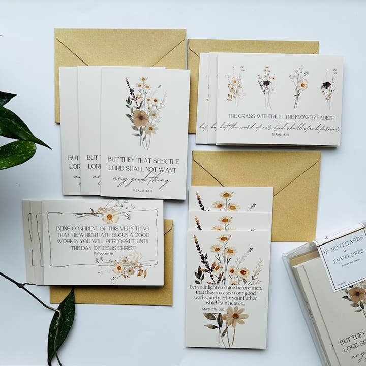 Pearls of Parchment - Vendita all'ingrosso Set di cartoleria/cancelleria - Set di Biglietti con Versetti Biblici in Scatola con Motivo Floreale Rustico | Confezione da 12