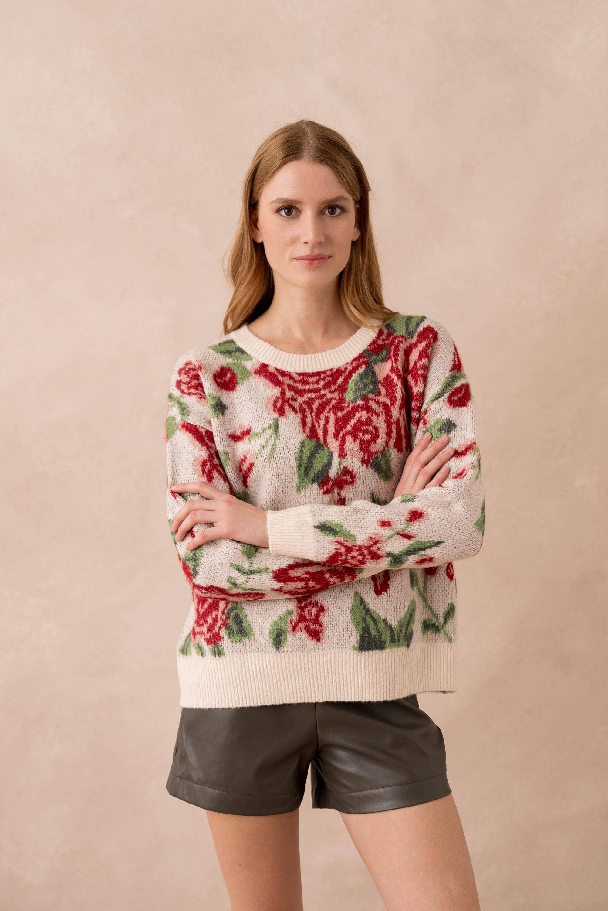 Beige BOSA 132 sweater for wholesale on Faire2